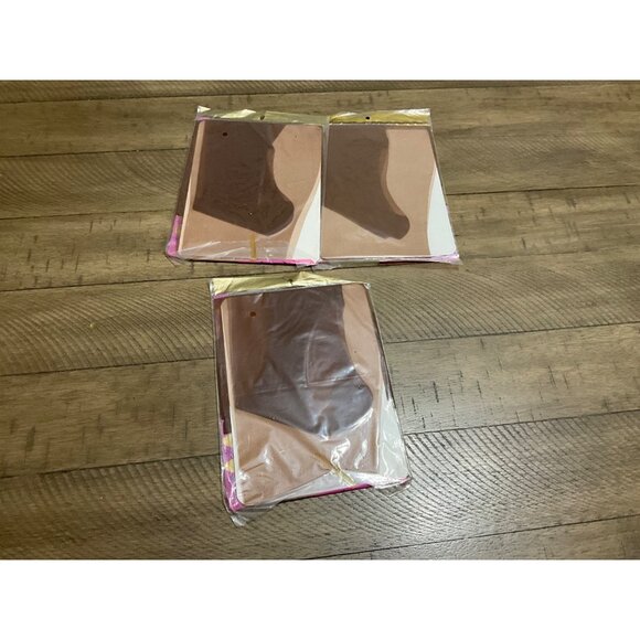 Dupont Canada Lady Denise 3 Pairs Stockings Seamless  15 Deniers Size 10 Vintage - Picture 3 of 3